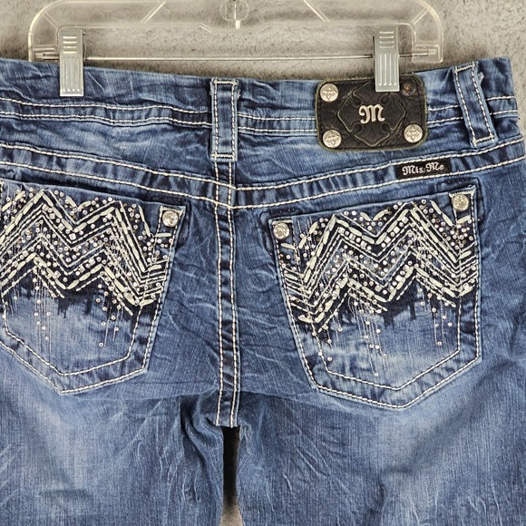 Miss Me Easy Bootcut Jeans Women's 30 Denim Studded Mid-Rise Streetwear - Picture 3 of 10